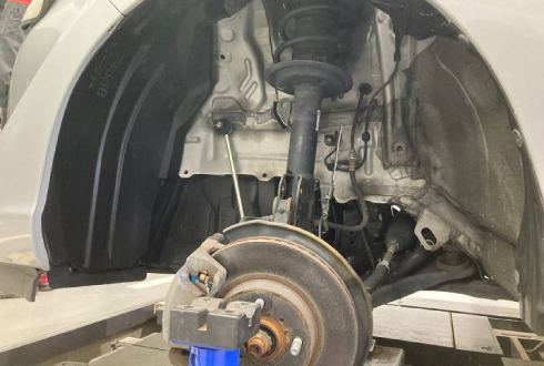 ラリーカー製作の様子