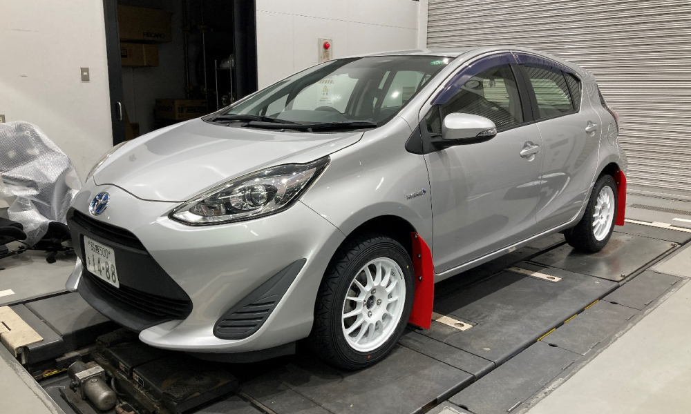 ラリーカー製作の様子