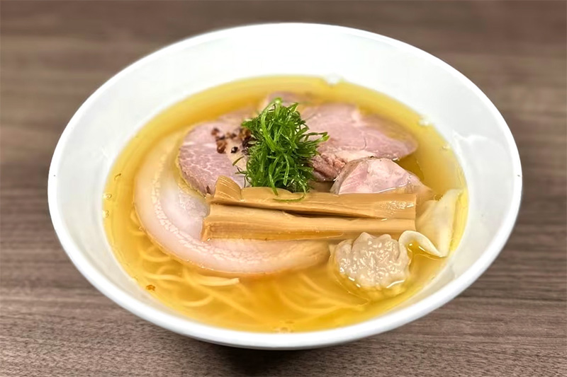 塩らー麺