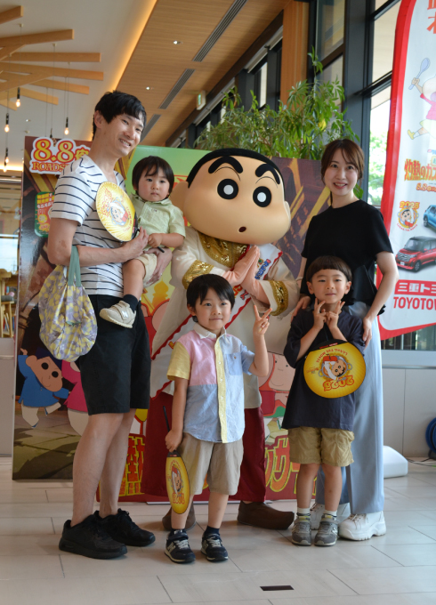 ヒロ爺と姫ちゃんコラボ　３　★父の日　特別コラボ★ 映画クレヨンしんちゃんコラボ2025 ｜WEB TOYOTOWN まちいち